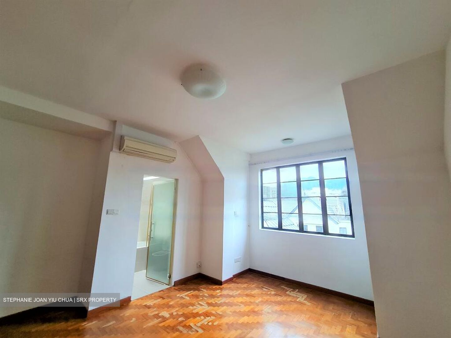 Yuk Tong Avenue (D21), Terrace #460223851